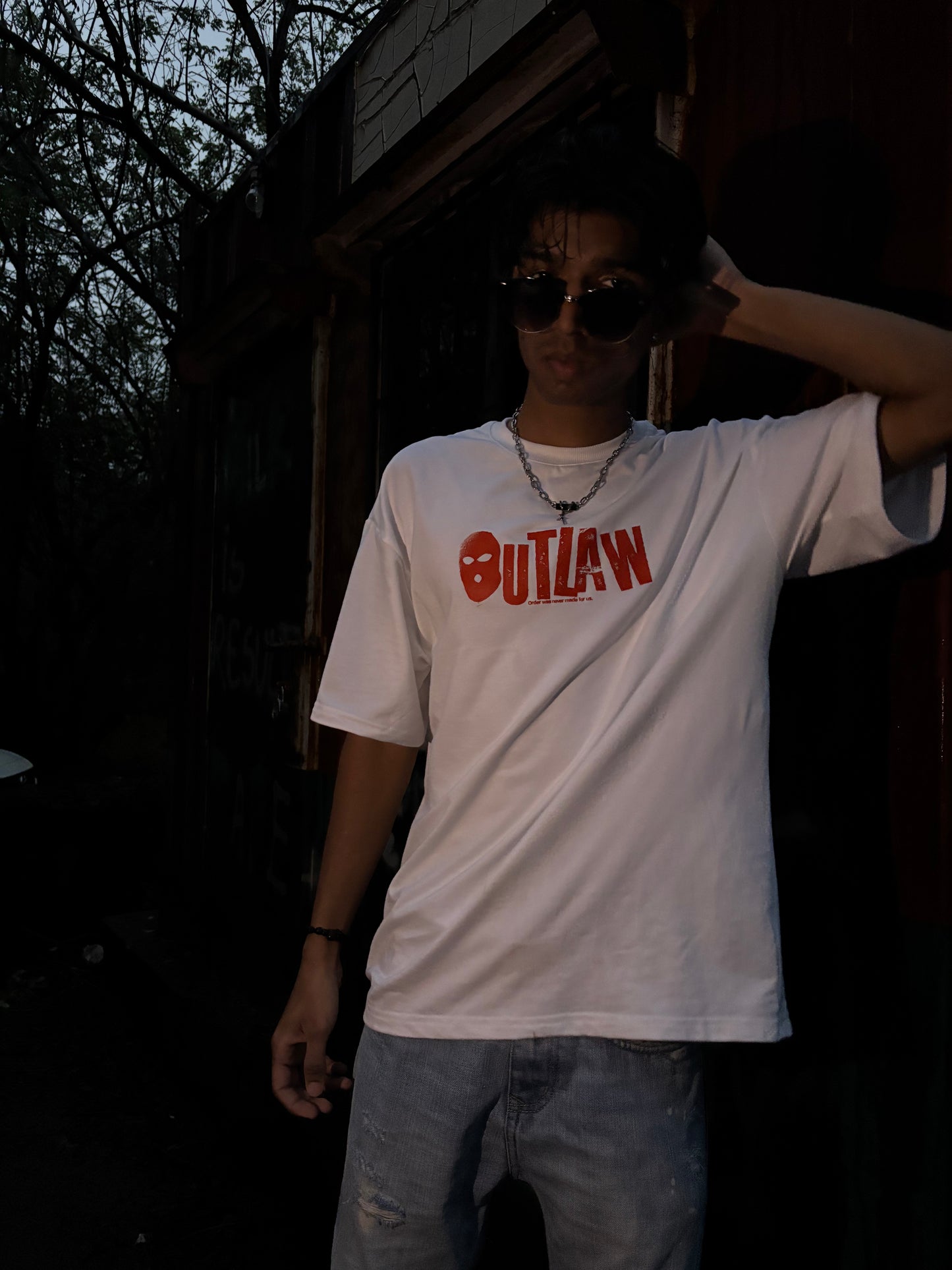 Outlaw White tee